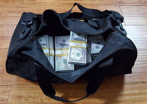 duffle bag of fake money|duffle bag full of cash.